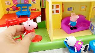 Unboxing Peppa Pig Play House [upl. by Cudlip86]