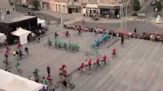 Chorégraphie collective à vélo Flashmob La Louvière 19914 [upl. by Berthe899]