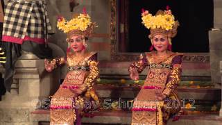 Balinese traditional dances Legong and Barong Танцы острова Бали Легонг и Баронг [upl. by Leonanie]