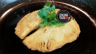 EMPANADAS FRITAS DE YUCA RELLENAS DE CARNE l COCINA FACIL 101 [upl. by Nonohcle]