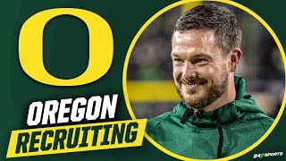 What To Know About Oregons 2025 Recruiting Class  College Football National Signing Day [upl. by Afrika289]