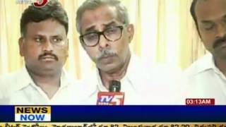 YS Vivekananda Reddy Says Good Bye To Congress TV5 [upl. by Hung]