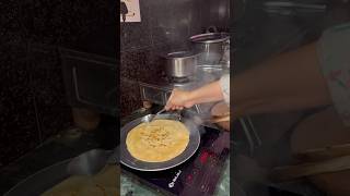 Sardiyo ka maza toh parathe me hai🤘 shortsfeed shortvideo shorts cooking paratha winterfoods [upl. by Bevash]