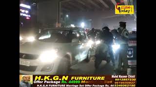 sharab ke nashe mein kiya hungama traffic police rukane par toli chowki mein [upl. by Cranford]