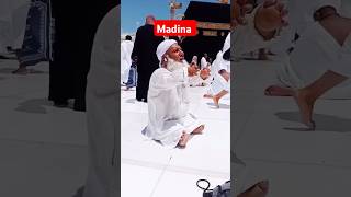 madina Sharif ki ziyarat kr li😱😱 shorts shortsfeed viralvideo madina cutfrom ytshorts vlog [upl. by Ellesig758]