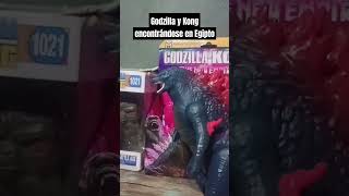 Godzilla y Kong encontrándose en Egipto [upl. by Natsirc]