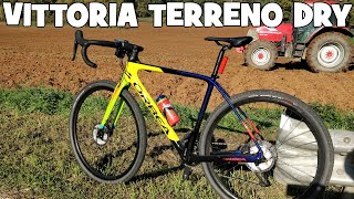 Pneumatici Gravel Vittoria Terreno Dry TEST E RECENSIONE [upl. by Adia868]