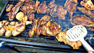 HOW TO MAKE NIGERIAN SUYA ON A CHARCOAL GRILL 😋😍 [upl. by Ziegler]