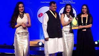 Gadar 2 Actress Ameesha Patel ने किया Globoil India Awards 2024 समारोह में डांस मिला अवार्ड [upl. by Eeldivad]