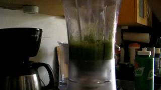 HOW TO Make easy spinach juice [upl. by Randall]