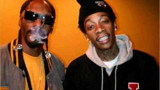 Snoop Dogg amp Wiz Khalifa  Young Wild And Free LYRICS [upl. by Ettelliw]