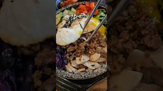 Dolsot Bibimbap korean stone Pot shorts bibimbap [upl. by Haran546]