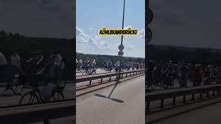 hamburg Fahrradfahren köhlbrandbrücke Sperrung [upl. by Colinson]