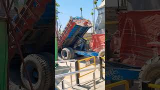 Trolley Offloading construction healthandsafety healthandwellness [upl. by Nevetse]