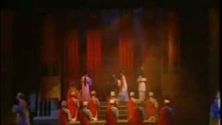 Chinese Yueju Opera Romance Of West Chamber 西厢记1 [upl. by Htebizile]