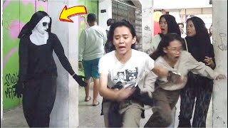 THE NUN PRANK Kocak Parah  Prank Valak Malioboro Yogyakarta funny viral [upl. by Anelav]