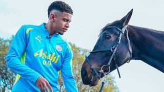 quotTHE PERFECT DAYquot Savinho Plays Football WITH A HORSE 🐴⚽ [upl. by Dona]