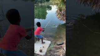 பெரிய மீனை தவறவிட்ட மகிழன் பிடித்த செந்தமிழன் enathuaran fishing fishingvideo [upl. by Ambrosane]