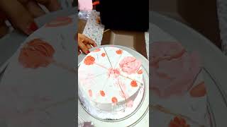 Cake cutting 🔪🎂🥰😋cake cakedesign cakecuttingvideo trending viralreel [upl. by Toshiko878]