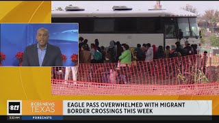 Eagle Pass overwhelmed with migrant border crossings [upl. by Inimod150]