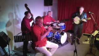 Armel Amiots Banjo Club quotDoudou pa plerequot LIVE [upl. by Aicnetroh]