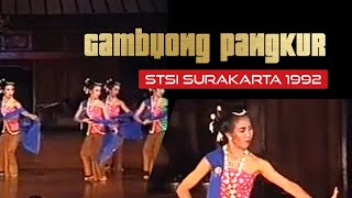 TARI TRADISI GAMBYONG PANGKUR quotTRADITIONAL DANCE INDONESIAquot STSI Surakarta 1992 [upl. by Shannah]