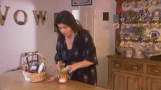 Kirsties Handmade Christmas  How To Make Spiced Oranges [upl. by Htennaj895]