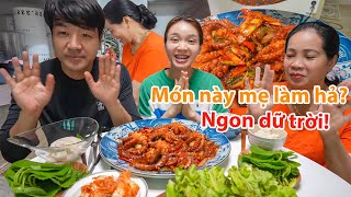 1293 MẸ TƯ LÀM BẠCH TUỘC XÀO CAY KIỂU HÀN CHO ANH BA ĂN VÀ CÁI KẾT [upl. by Kurtz]