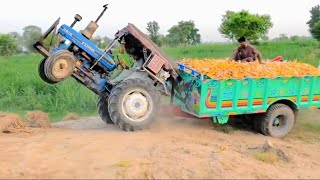 Ford Tractor 3610 stuck with loaded trolley [upl. by Duile]