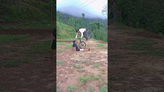 Aja Ko Stoppie Khatra Vayo 🤗 Mtb Wryee shorts mtbcyclestunt youtube [upl. by Arza]