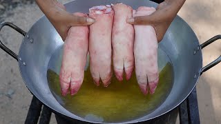 Deep Fried Pig Feet Recipe  Crispy Pig Feet Cooking  Eating Crunchy Pig Feet [upl. by Thordis]