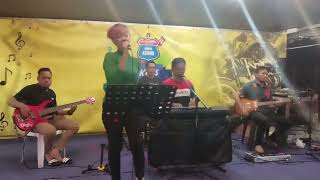 ANGGAPANMU❤ZIANA ZAIN cover by Dya Yaya with DSeloka Buskers liveband anggapanmu [upl. by Letta]