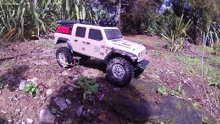 Axial SCX24 Jeep Gladiator  Lake Crawling [upl. by Shaff571]