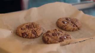 Deliciously Ella Vegan Chocolate Chip Cookies  Gluten Free [upl. by Jew]