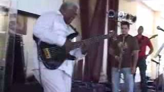 Abraham Laboriel BASS SOLO 2 [upl. by Tam]