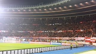 Österreich  Russland 10 00 EMQuali 2016 Frankreich 15112014 Spieler feiern mit Fans [upl. by Oulman]