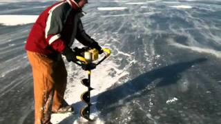 Close Up Jiffy 2500 STX 10 Inch Ice Auger [upl. by Conal]