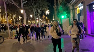 🇪🇸🎄Barcelona Spain  Christmas in Barcelona Passeig de Gracia Tour  4K UHD 60fps 2023 [upl. by Amata]