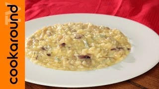 Risotto con gorgonzola e cipolla  Primi piatti Riso [upl. by Kinnon711]