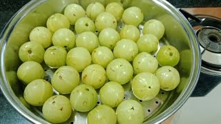 आजवर कोणीही सांगितलेली नसेल अशी आवळा रेसिपी बनवायची सोप्पी ट्रीक। Avala Recipe । [upl. by Eiramaneet844]