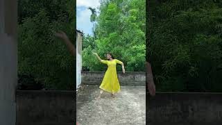 চঞ্চলো মোন আনমোনা হয়  Chancholo Mon  Let’s Dance With Shreya [upl. by Anawik]