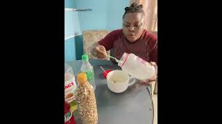 How To Enjoy Your Cassava Flakes garri… food reels funny fyp foodie [upl. by Mindi]