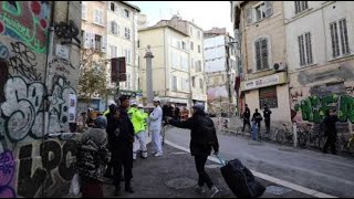 Marseille  deux immeubles seffondrent rue dAubagne [upl. by Harragan]