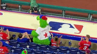 Philly Phanatic will steal your girl [upl. by Allimaj]