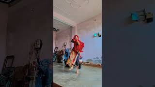 Chhod pihar Chali jaaungi 🥰🥰dance ytshorts viralvideo [upl. by Hunt]