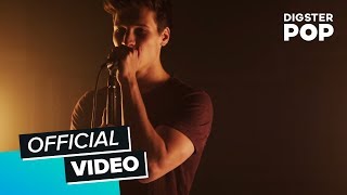 Wincent Weiss  Nur ein Herzschlag entfernt Akustik Version [upl. by Ribaudo482]