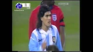 England v Argentina 2000 quotFriendlyquot not so friendly Becks vs Batigol [upl. by Aivatnohs]