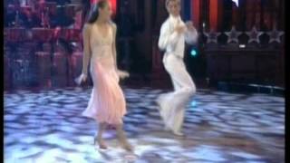 Ballando con le stelle Quickstep MARTINA PINTO  UMBERTO GAUDINO [upl. by Tavie]