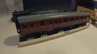 DARSTAED ‘O’ Gauge MK1 Coach Unboxing  Quick Look [upl. by Onid]