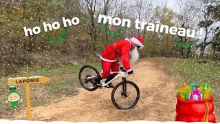 Le Père Noël a perdu son traîneau [upl. by Newman]